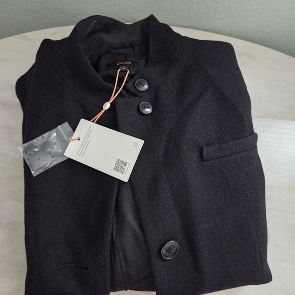 Quince Black Italian Wool Blazer - Picture 4 of 7